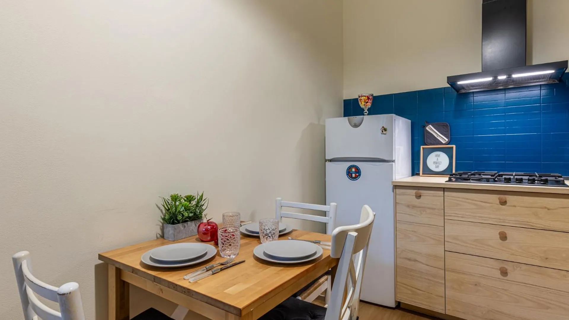 Apartament Certosa Charme 10 Minuti Da San Siro E Rho Fiera Mediolan